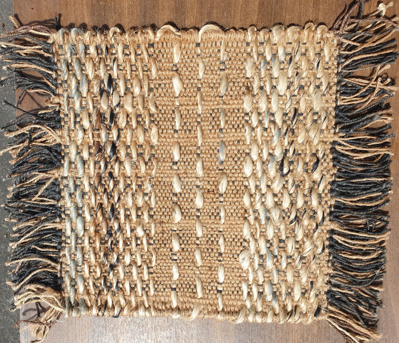 Alfresco IE101 Hand woven jute 200x300cm Multi-green 36065